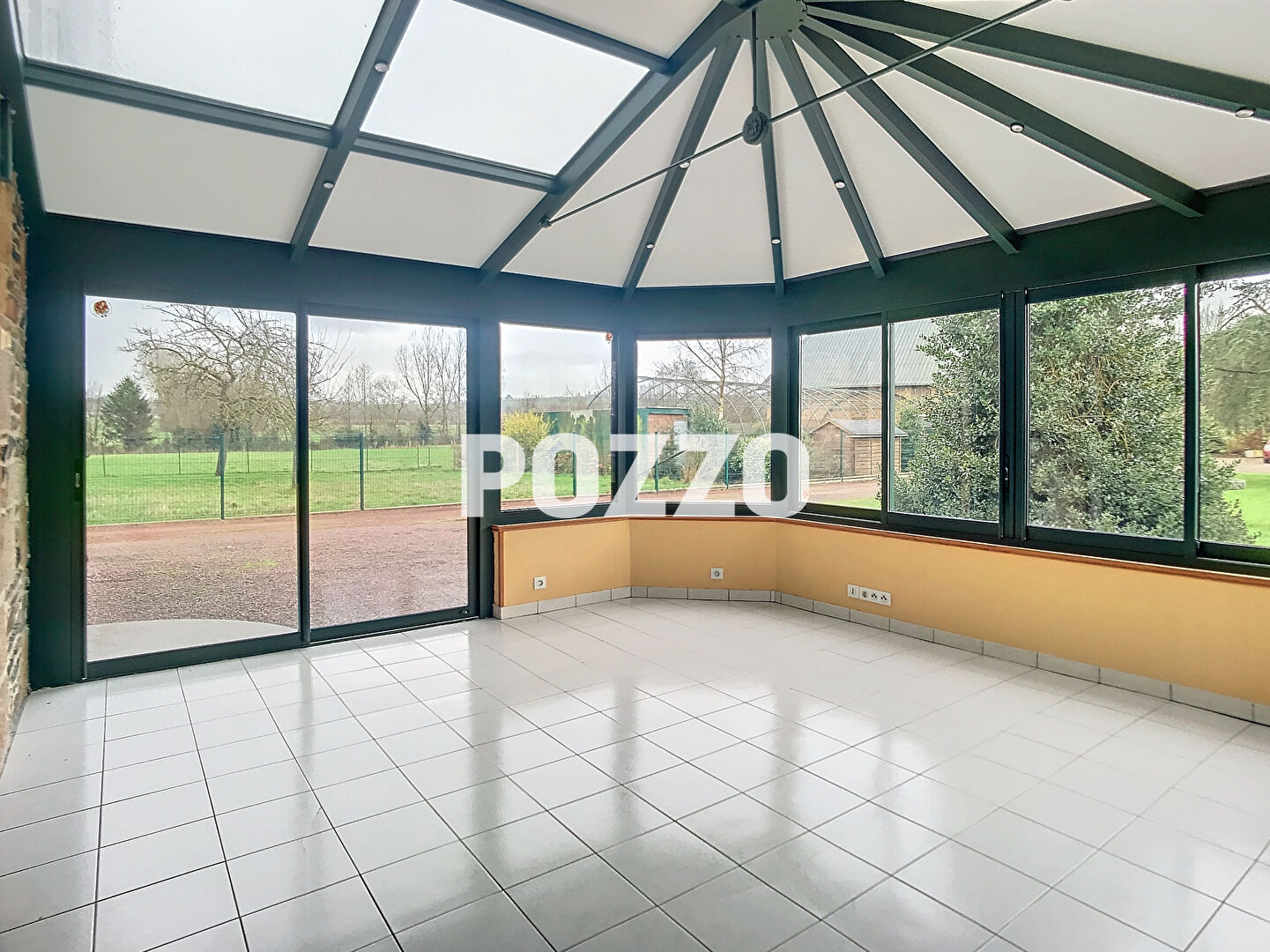 Photo A VENDRE MASION DE 6 PIECES (130 m2) A VIRE-NORMANDIE (14) image 4/6