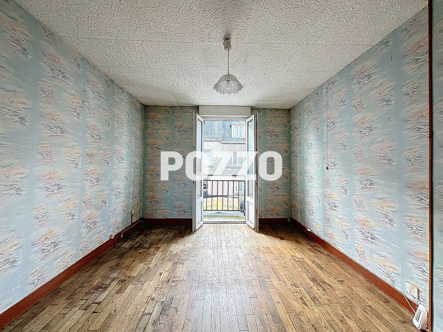 A VENDRE - Saint Hilaire Du Harcouet - Maison 2 pièce(s) 71.15 m² - Centre-ville