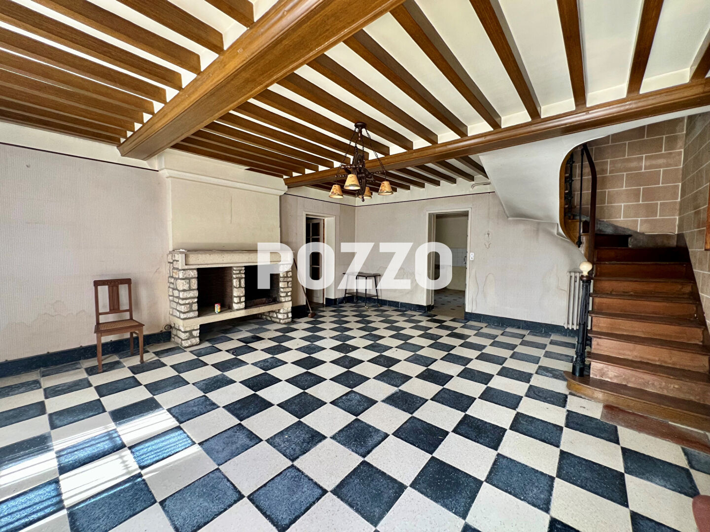 Photo A VENDRE  MAISON ANCIENNE  -  10 MN DES PLAGES OMAHA BEACH image 2/6