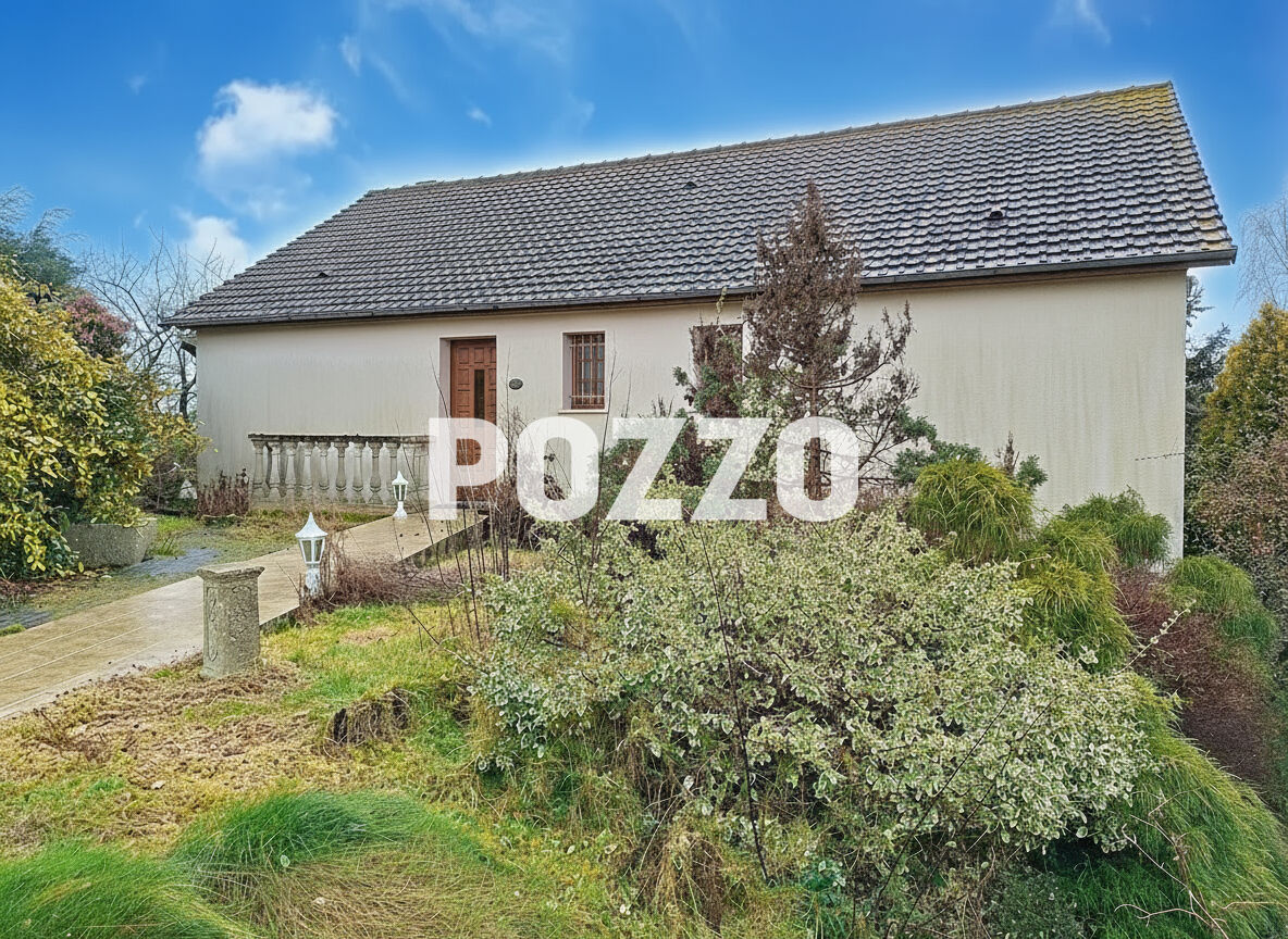 Maison spacieuse à vendre à Villers Bocage - 6 pièces, 130 m²