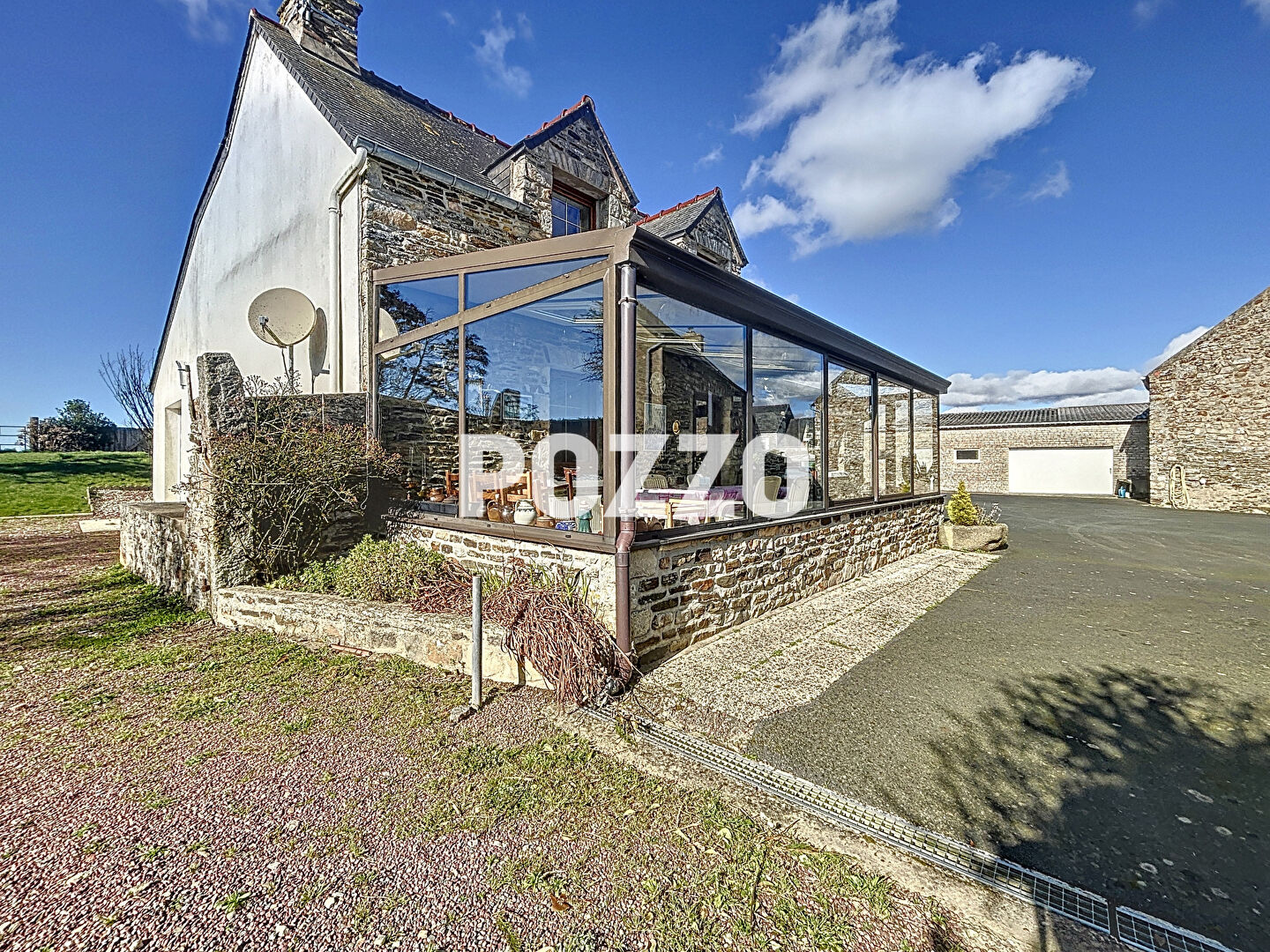 Agence immobilière de 
 Agence Pozzo-immobilier - Pozzo immobilier Barneville 
