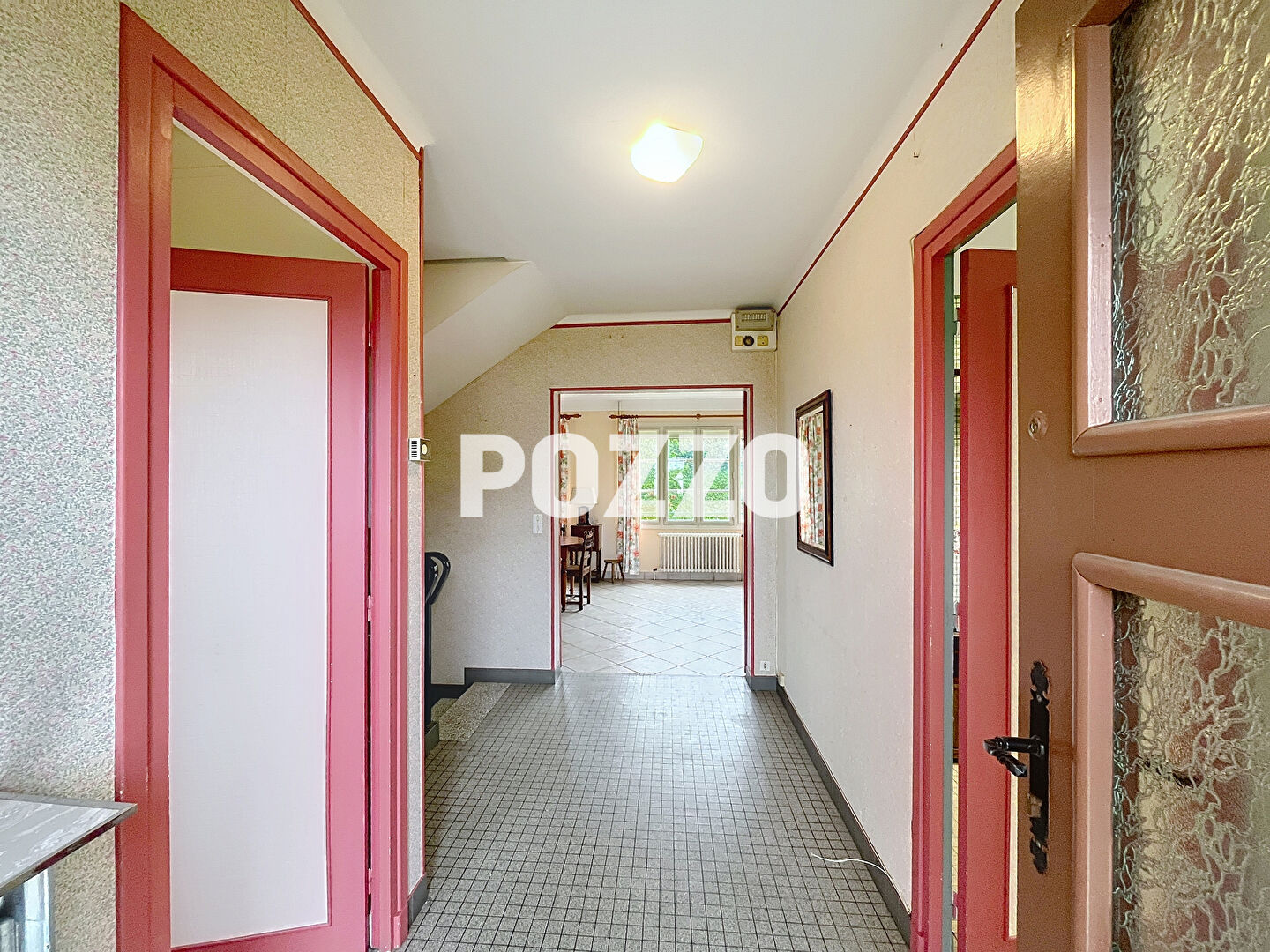 Photo BAISSE DE PRIX !! CENTRE DE CONDE SUR VIRE. MAISON  AVEC JARDIN  ET SOUS-SOL. image 2/6