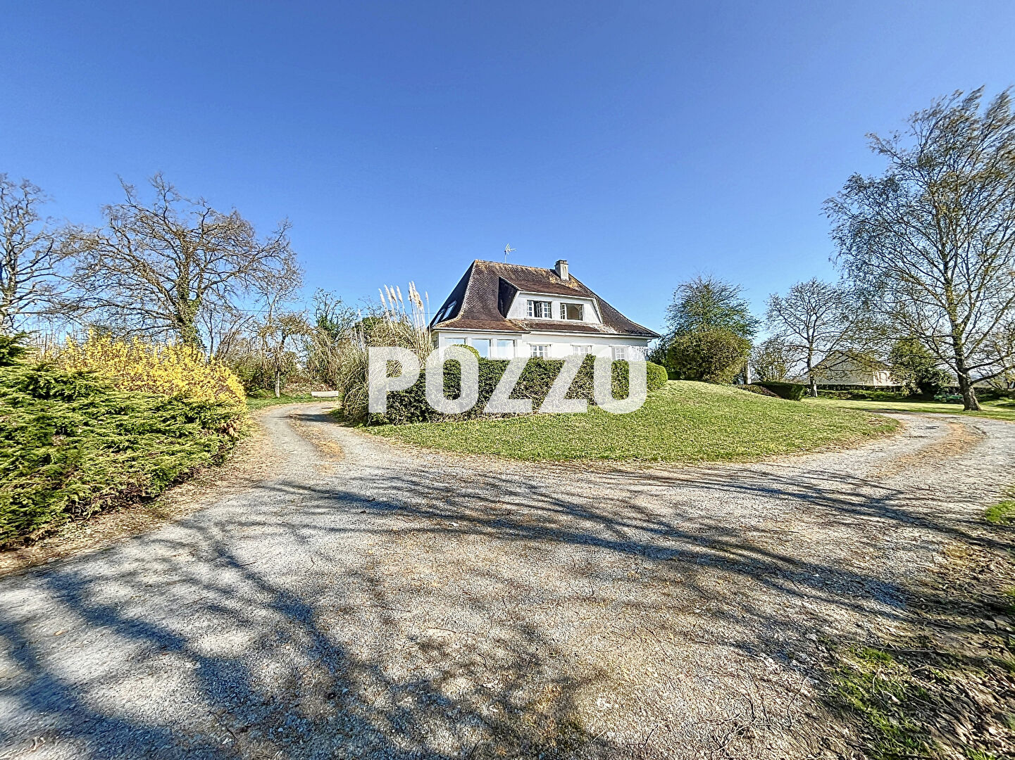 NOUVEAU ! Belle propriété proche du bourg de condé sur vire (50880)