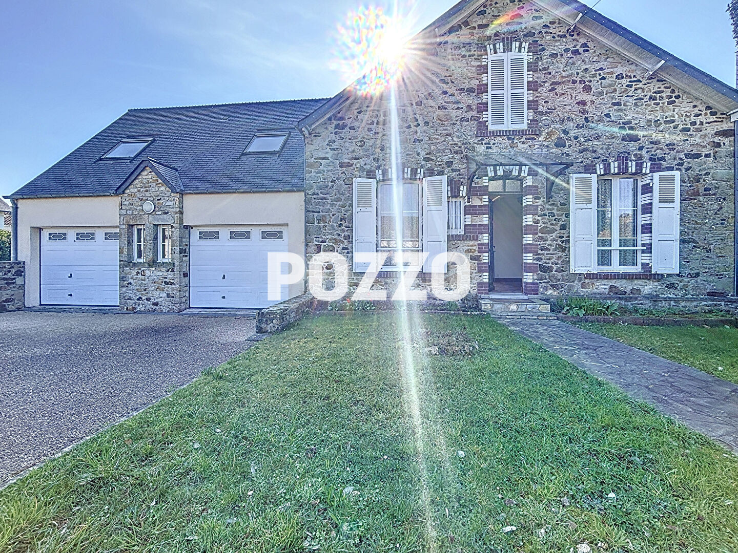 Agence immobilière de 
 Agence Pozzo-immobilier - Pozzo immobilier Barneville 
