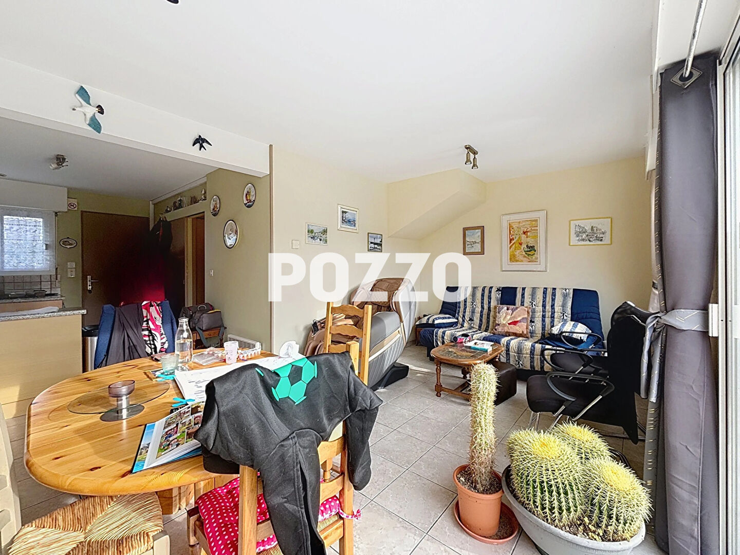 Photo Agon Coutainville , quartier Le Passous, maison mitoyenne en bon état général, 300 mètres mer et 800 mètres commerces image 4/6