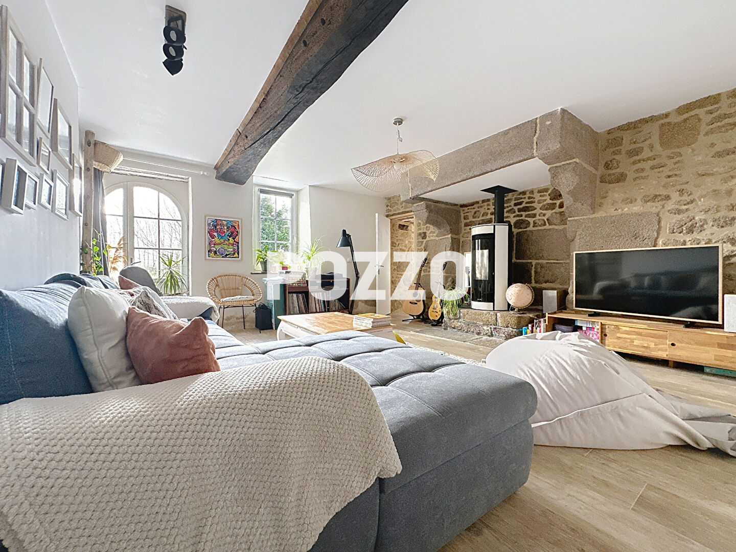 Photo A Vendre -  Saint Georges De Reintembault - Maison en pierres 6 pièce(s) 176 m² image 3/6