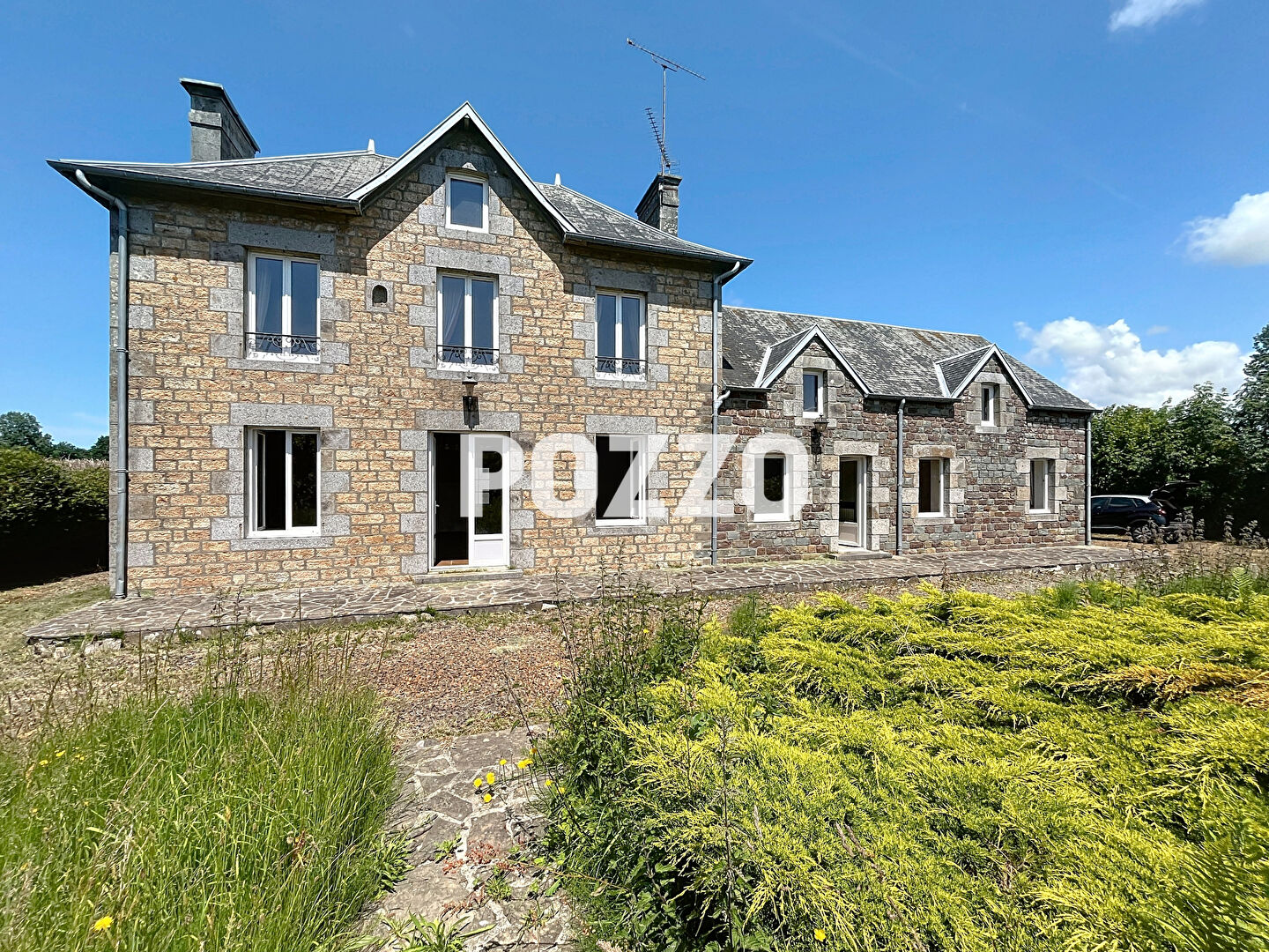 Maison 160m² avec dépendances sur plus de 1,5 hectare à Saint-Sauveur-la-Pommeraye