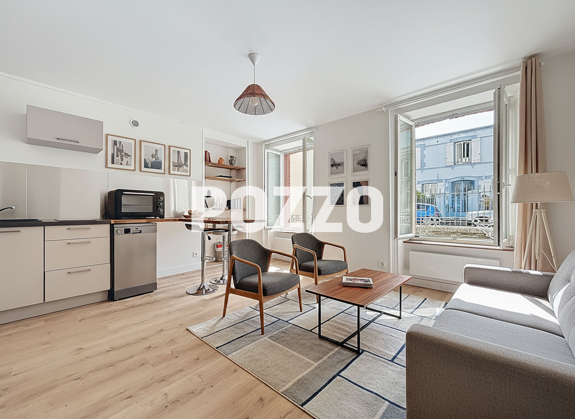 A VENDRE- Appartement de 38.46 m² - Centre-ville de GRANVILLE (50400)- Terrasse et cave !