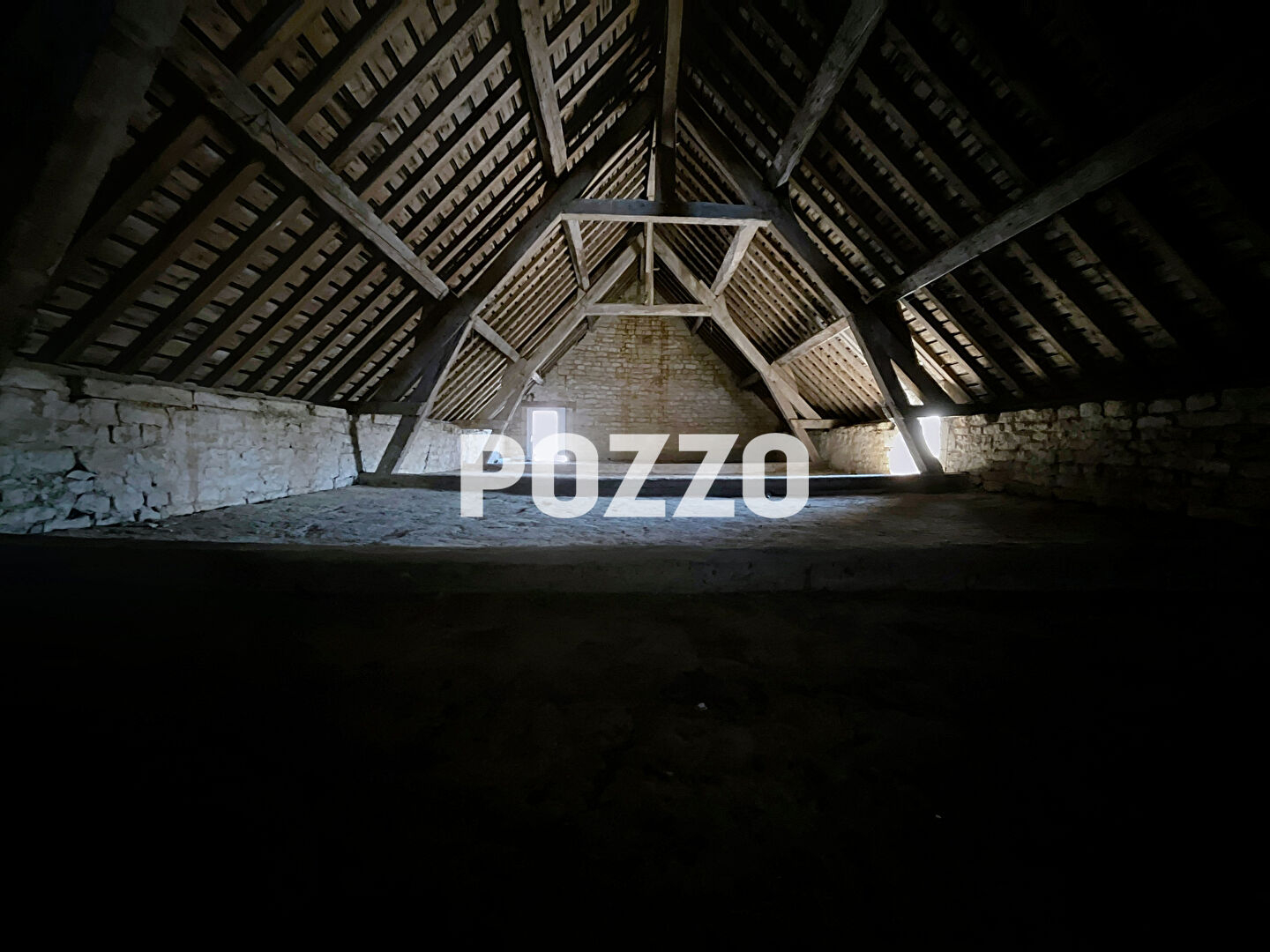 Photo Maison en pierre à rénover intégralement image 3/5