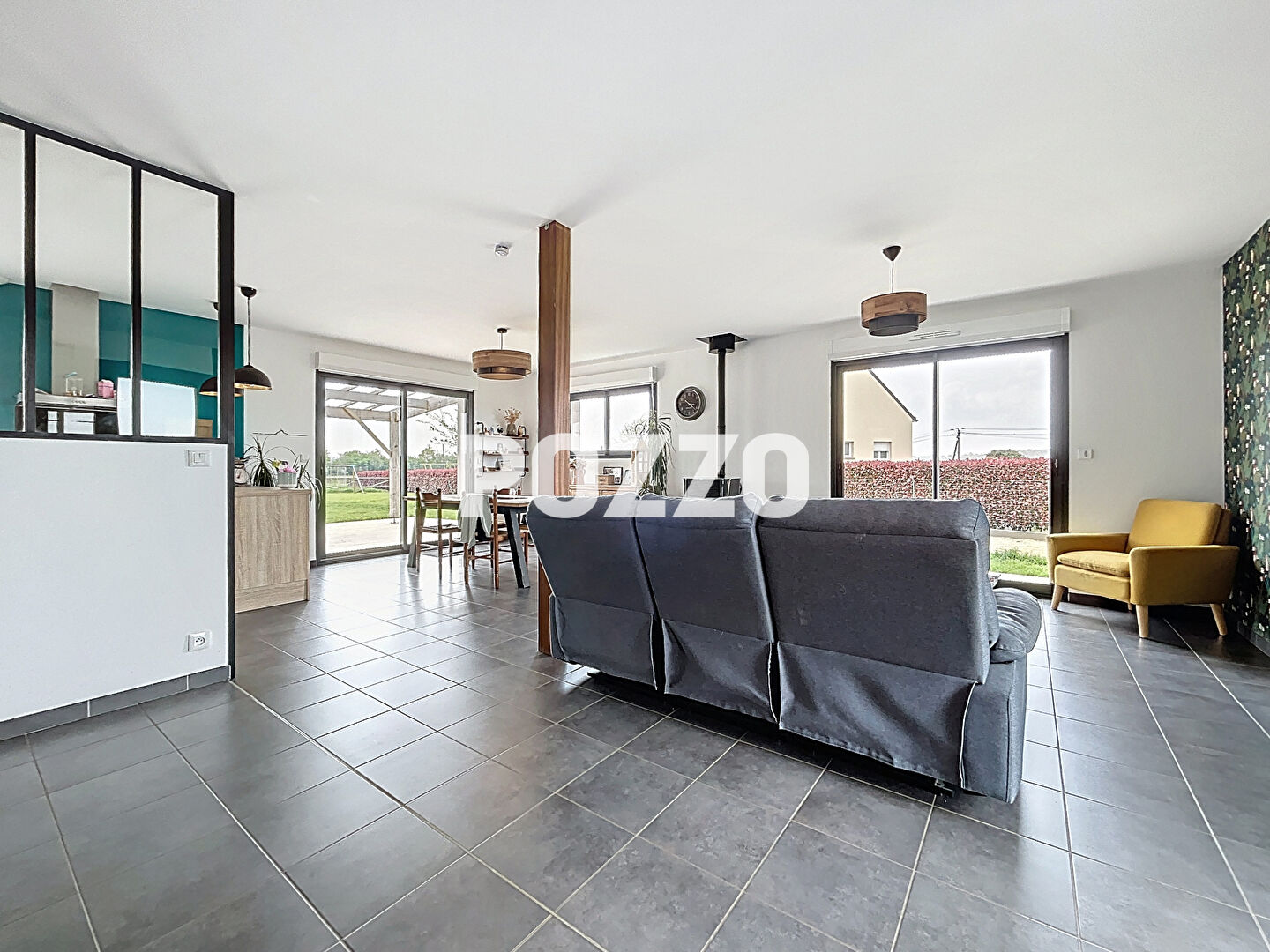 Photo BESLON - A 5 mn de VILLEDIEU-LES-POELES et de l'accès à l'A84, pavillon de 2017 avec 4 chambres. image 3/6