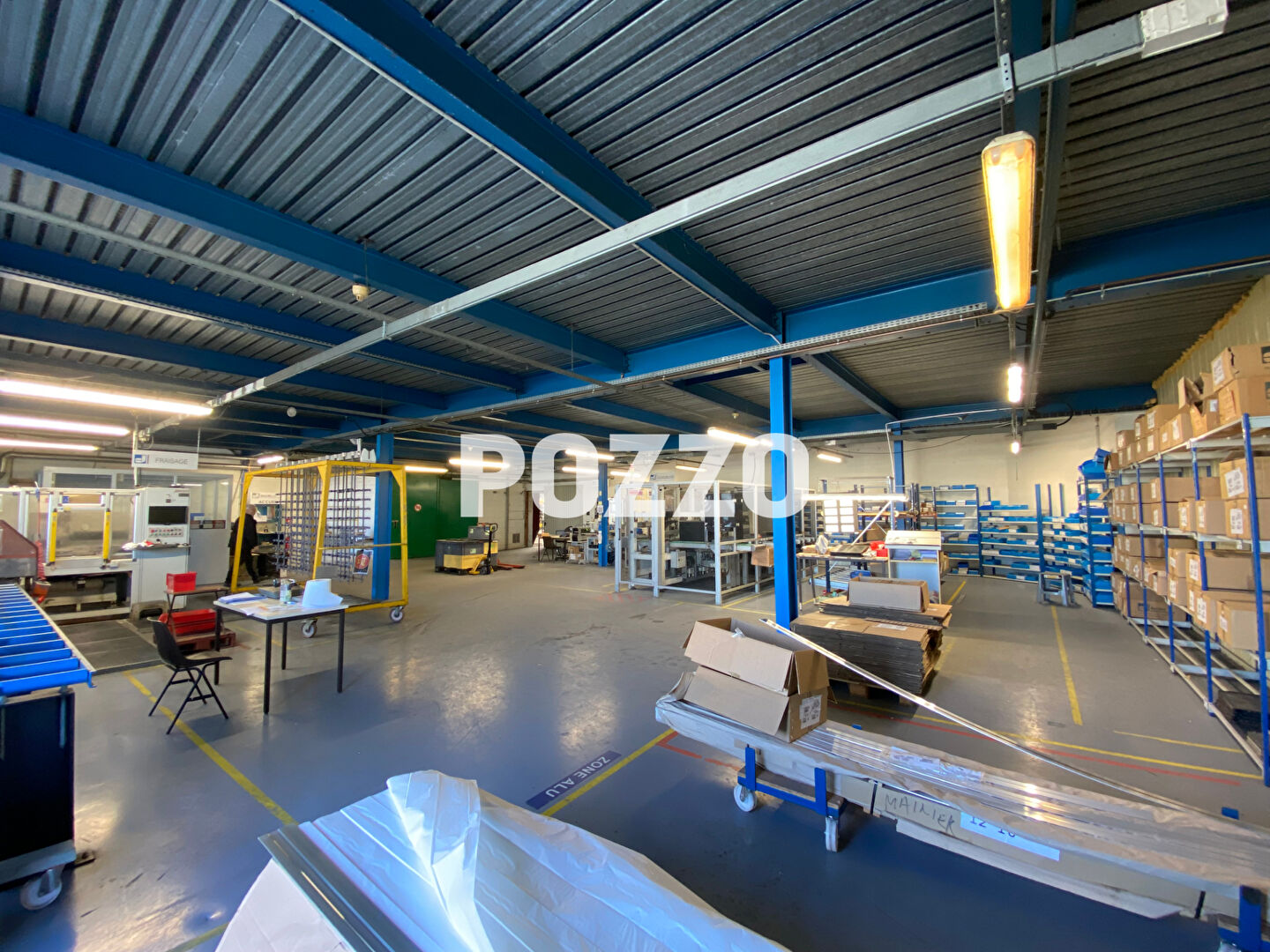 Photo Entrepôt / local industriel Vire 260 m2 image 2/6