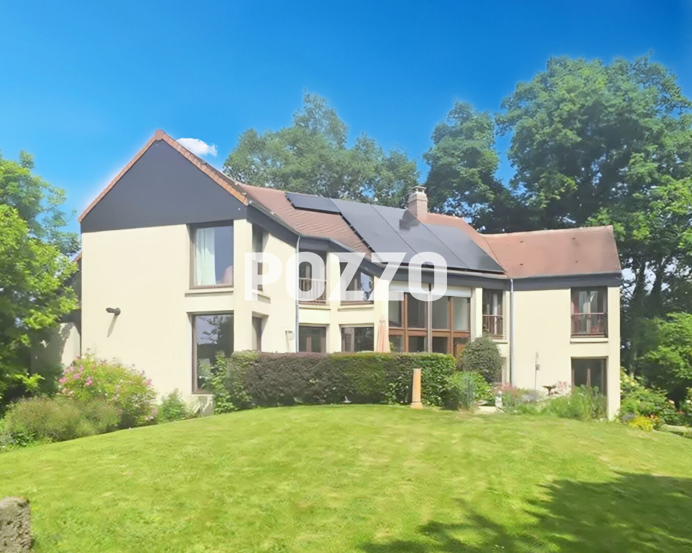 A Vendre  belle Maison Tracy Bocage 10 pièce(s) 208 m2