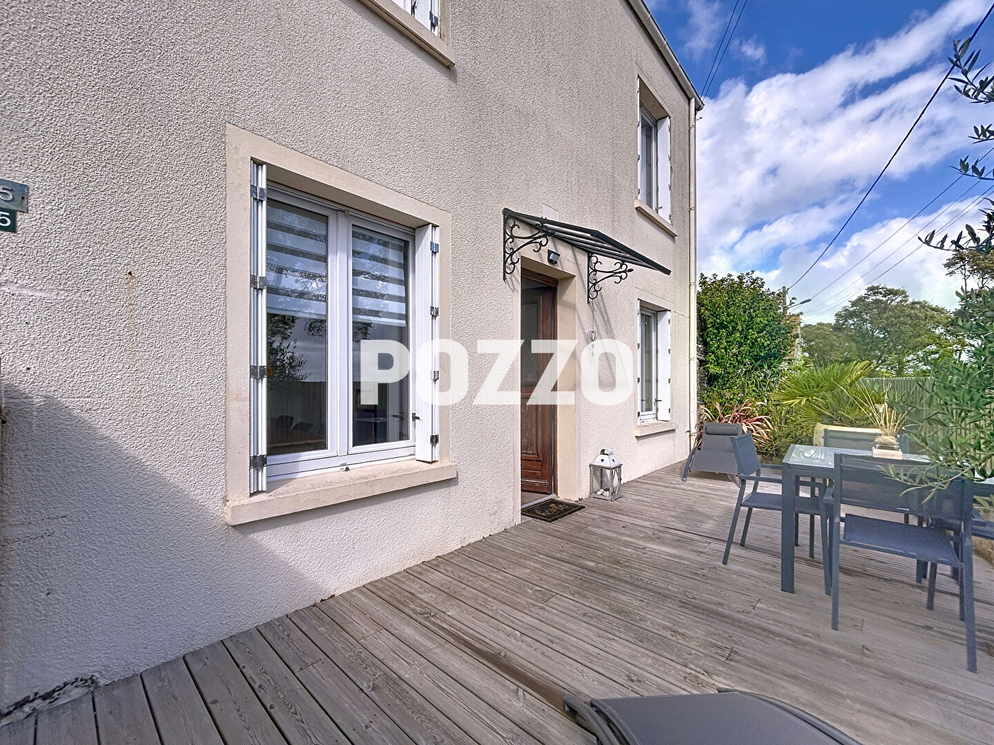 Agence immobilière de 
 Agence Pozzo-immobilier - Pozzo immobilier Barneville 
