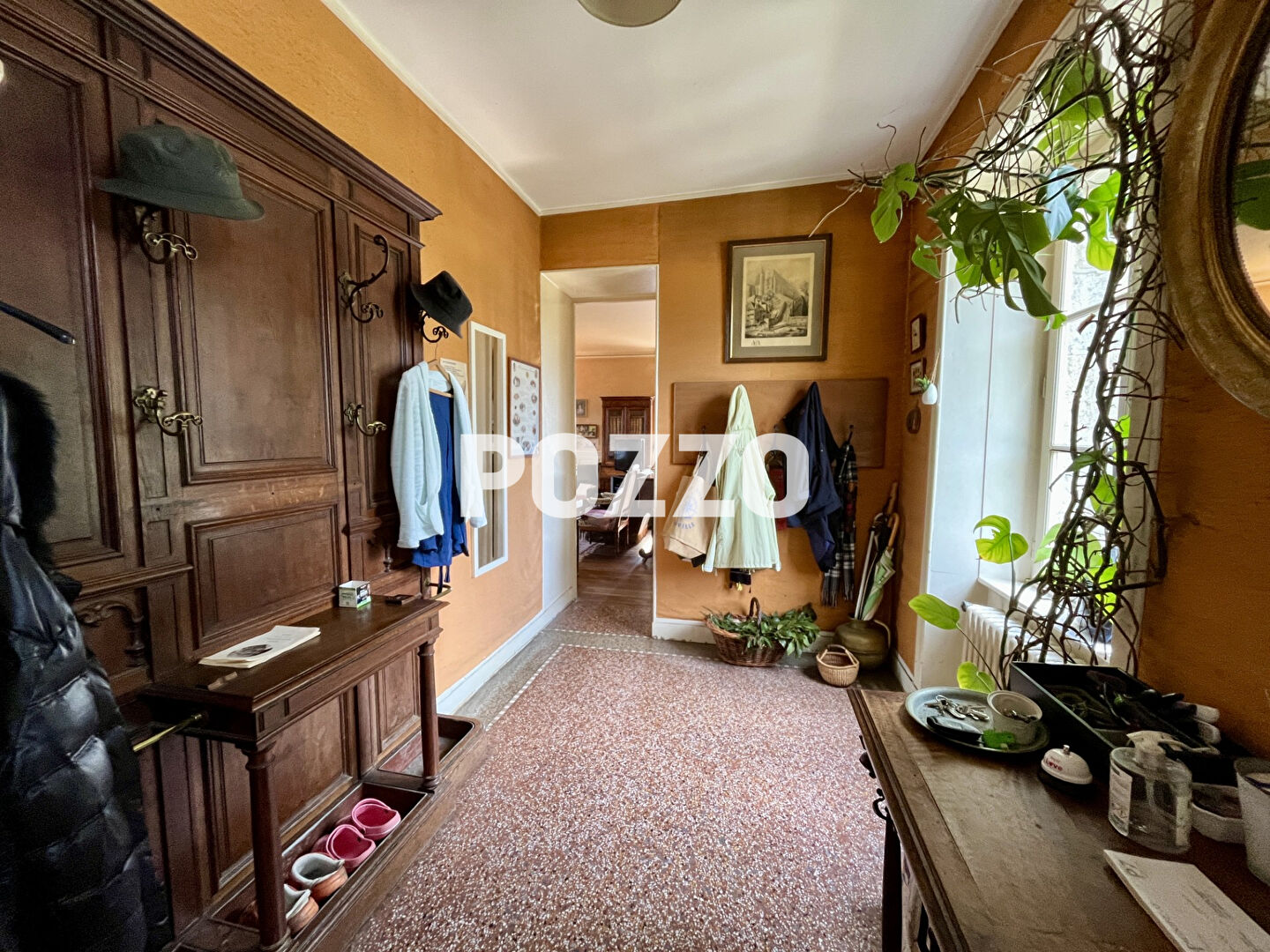 Photo Maison Granville 12 pièce(s) sur 1862m² de terrain image 6/6