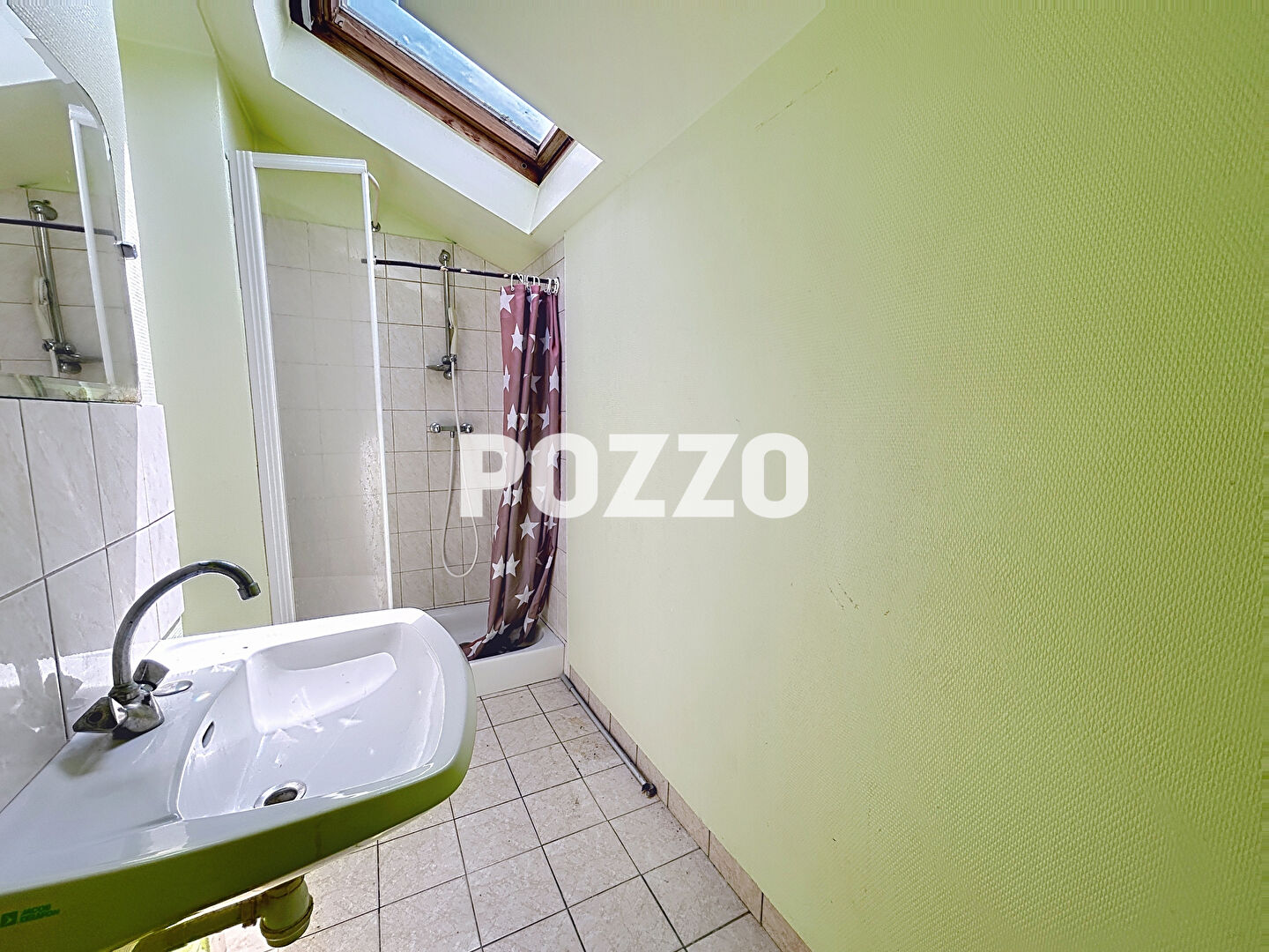 Photo A VENDRE - Ensemble immobilier coeur de bourg de SARTILLY ! Idéal investisseur image 5/6