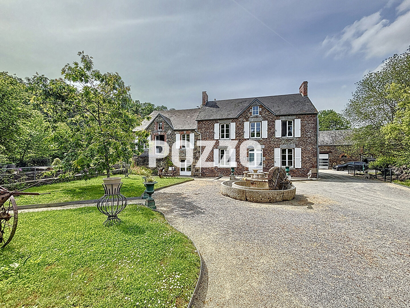 Agence immobilière de Pozzo Immobilier Carolles