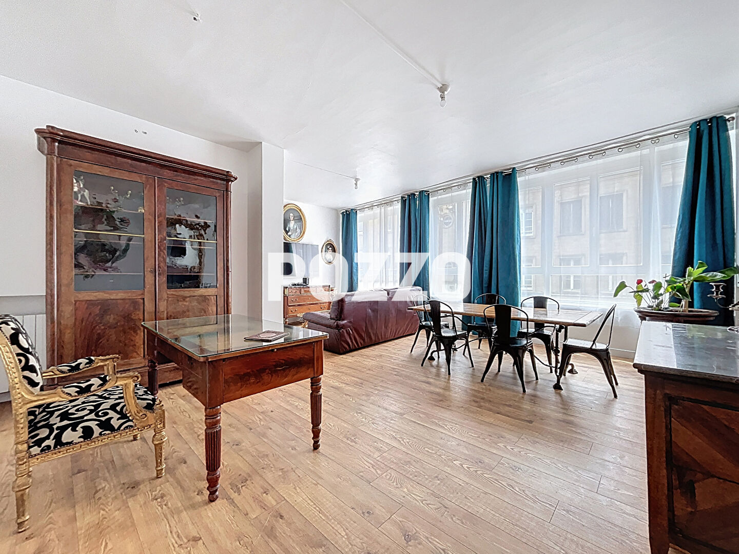 Photo Immeuble en centre bourg de Gavray Sur Sienne (50450) image 6/6