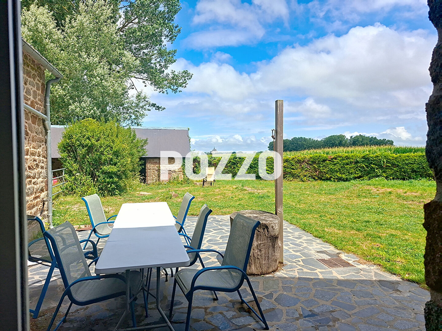 Photo A VENDRE à 3 Km Du MONT SAINT MICHEL- VUE SUR LE MONT image 3/6