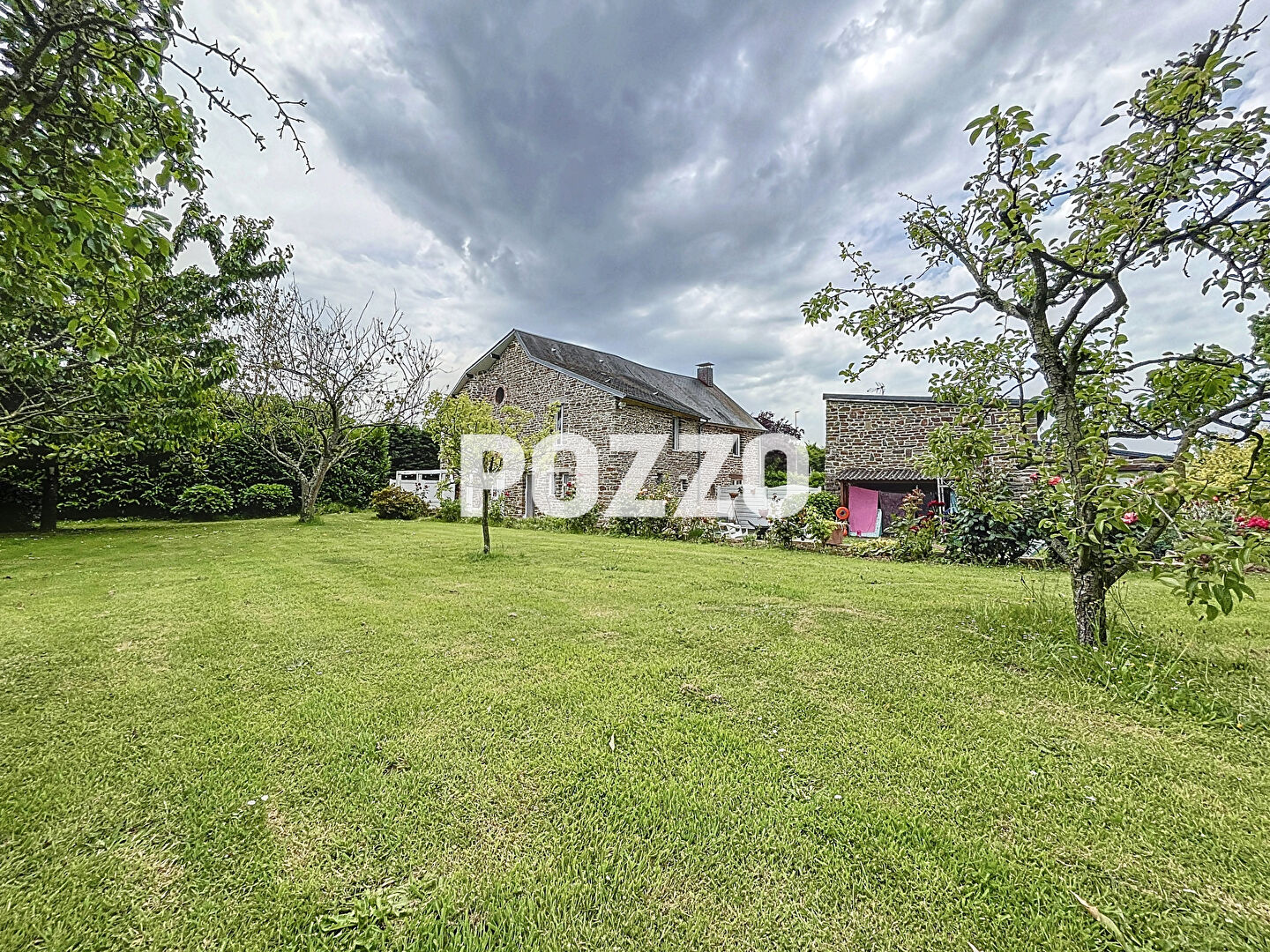 Maisons Saint Sauveur La Pommeraye 276 m².
