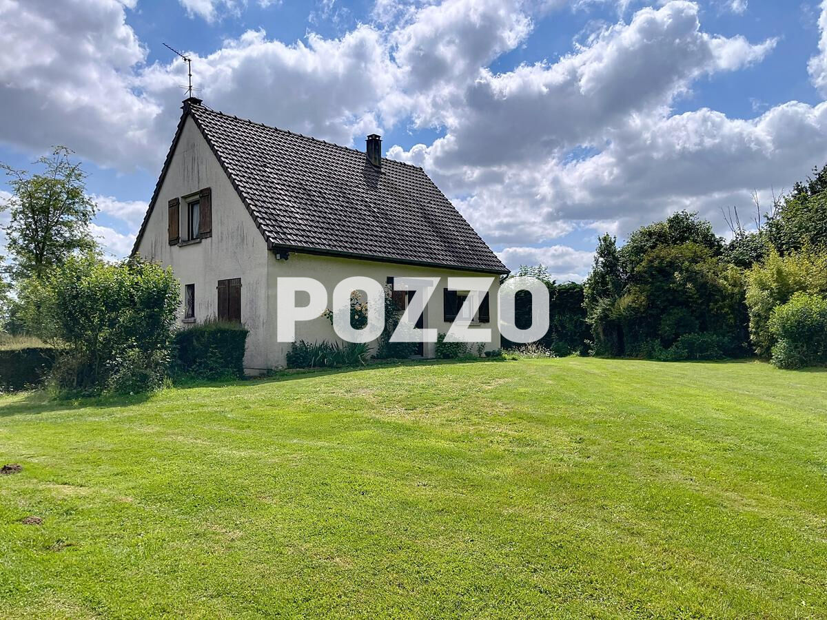 A VENDRE  Maison de 5 pp  sur la commune de Mouen