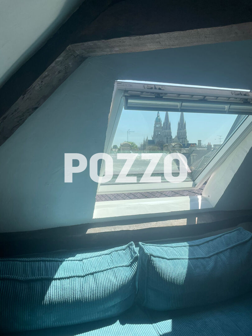 Photo A Vendre  Charmant appartement 1 chambre - Centre de Bayeux  (14400) Jardin commun image 6/6