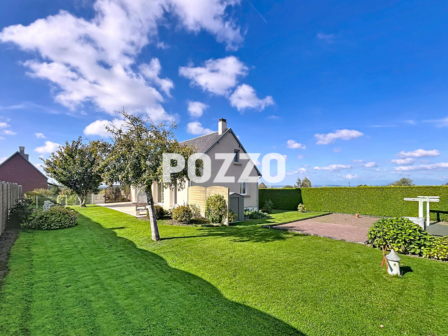 Photo A VENDRE, PAVILLON SUR SOUS SOL DE 4 PIECES PRINCIPALES à VIRE NORMANDIE (14) image 4/6