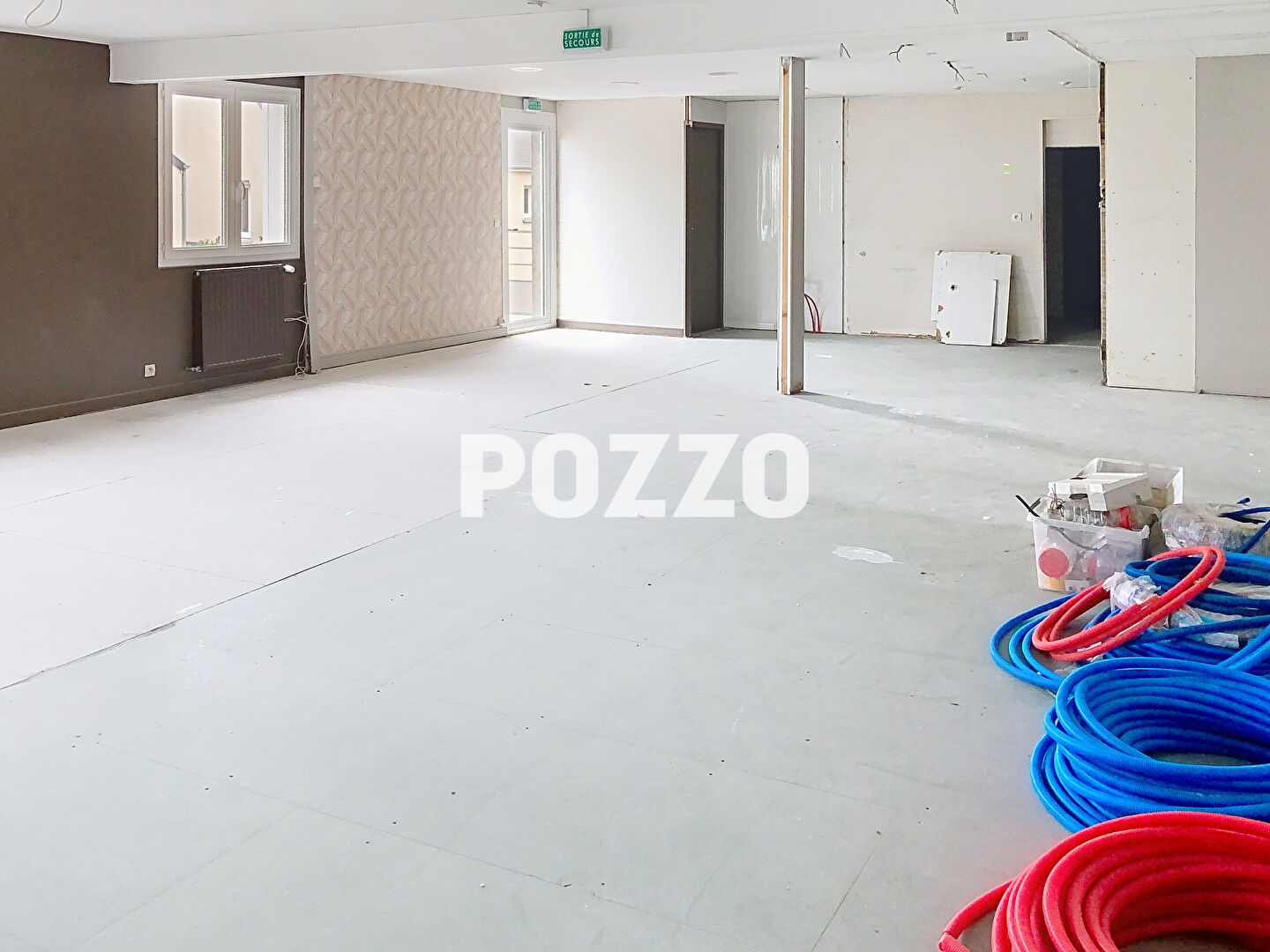 Photo Location - Local professionnel - 200 m² - Granville image 2/6