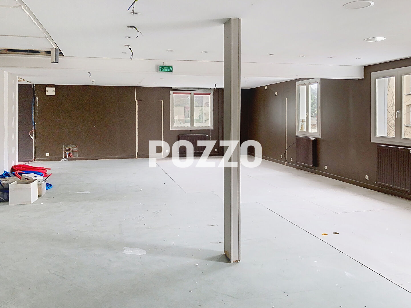 Photo Location - Local professionnel - 200 m² - Granville image 3/6