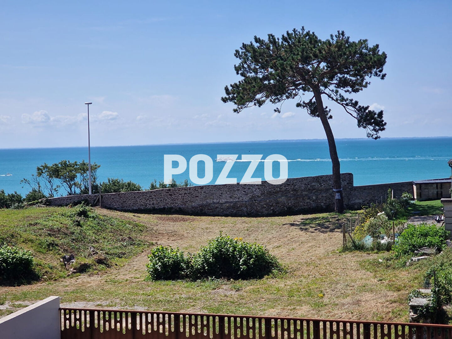 Photo Appartement Granville 2 pièce(s) image 1/6