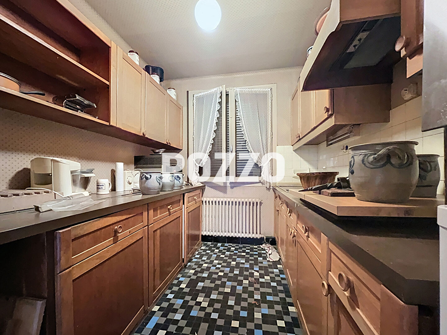 Photo A VENDRE. TORIGNI  CENTRE. MAISON A RENOVER AVEC VIE DE PLAIN PIED. image 6/6