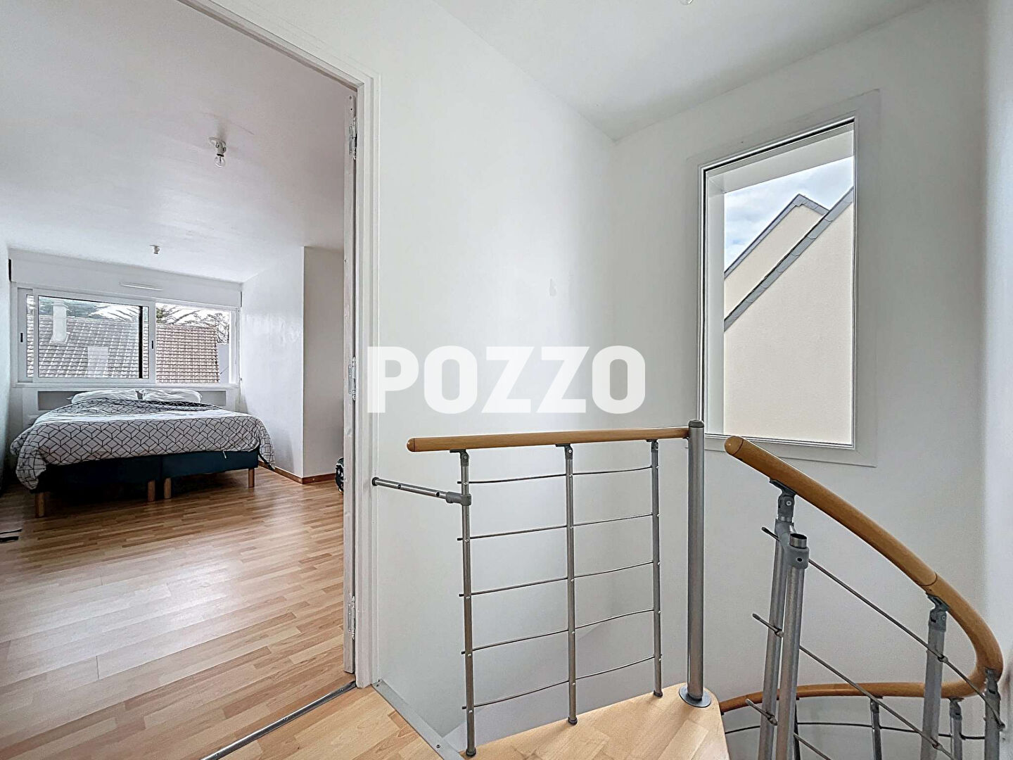 Photo À vendre à Saint-Martin-de-Bréhal (50290) : Maison 2 pièces 50m² sur terrain constructible. image 6/6