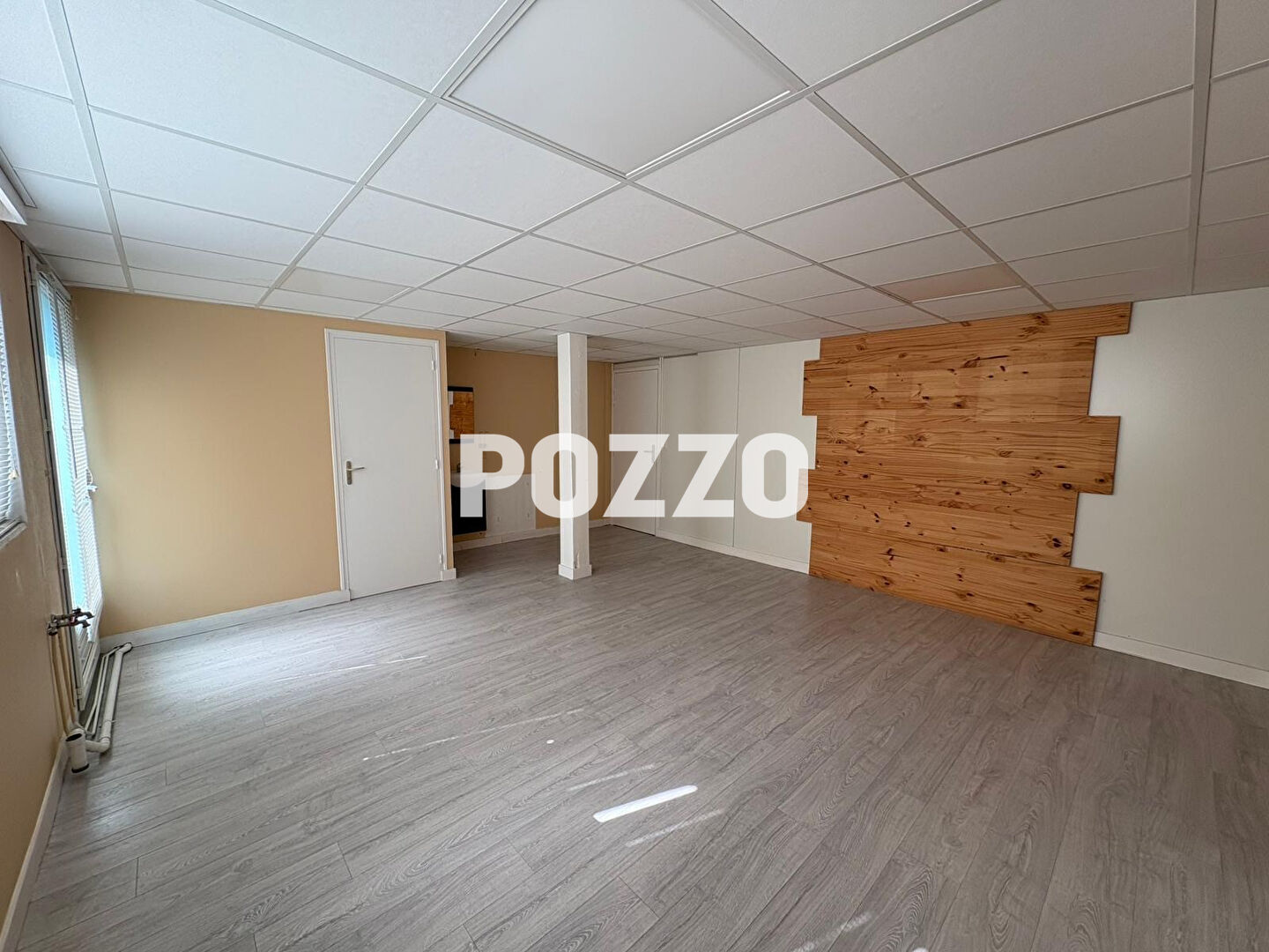 Location - Local professionnel - 27 m² - Granville