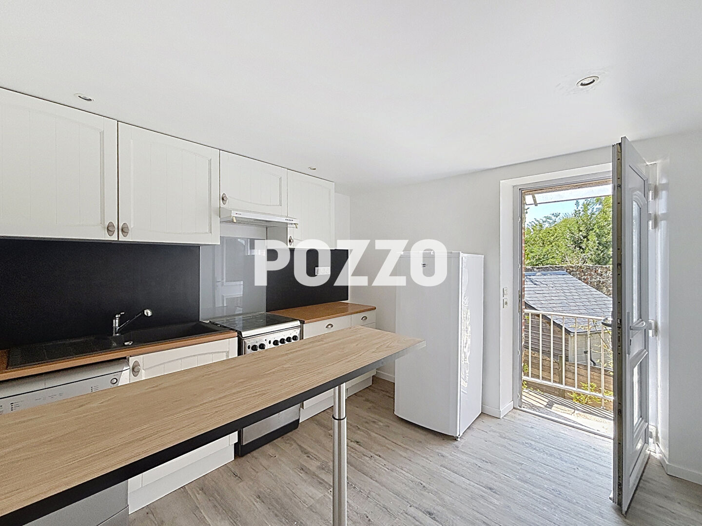 Agence immobilière de Pozzo Immobilier Carolles