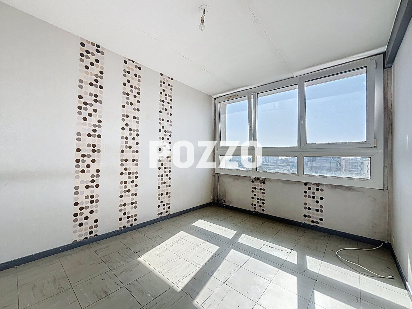 Photo À vendre - Appartement 3 pièces de 67 m² avec ascenseur et cave image 4/6