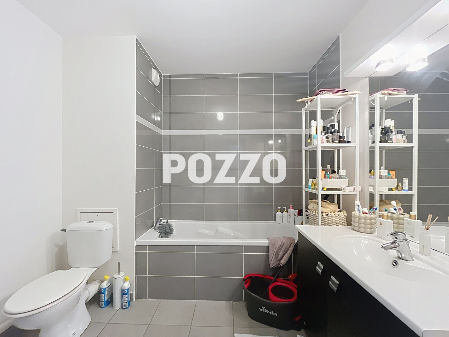 Photo Appartement Herouville Saint Clair 3 pièce(s) 63 m2 image 4/6