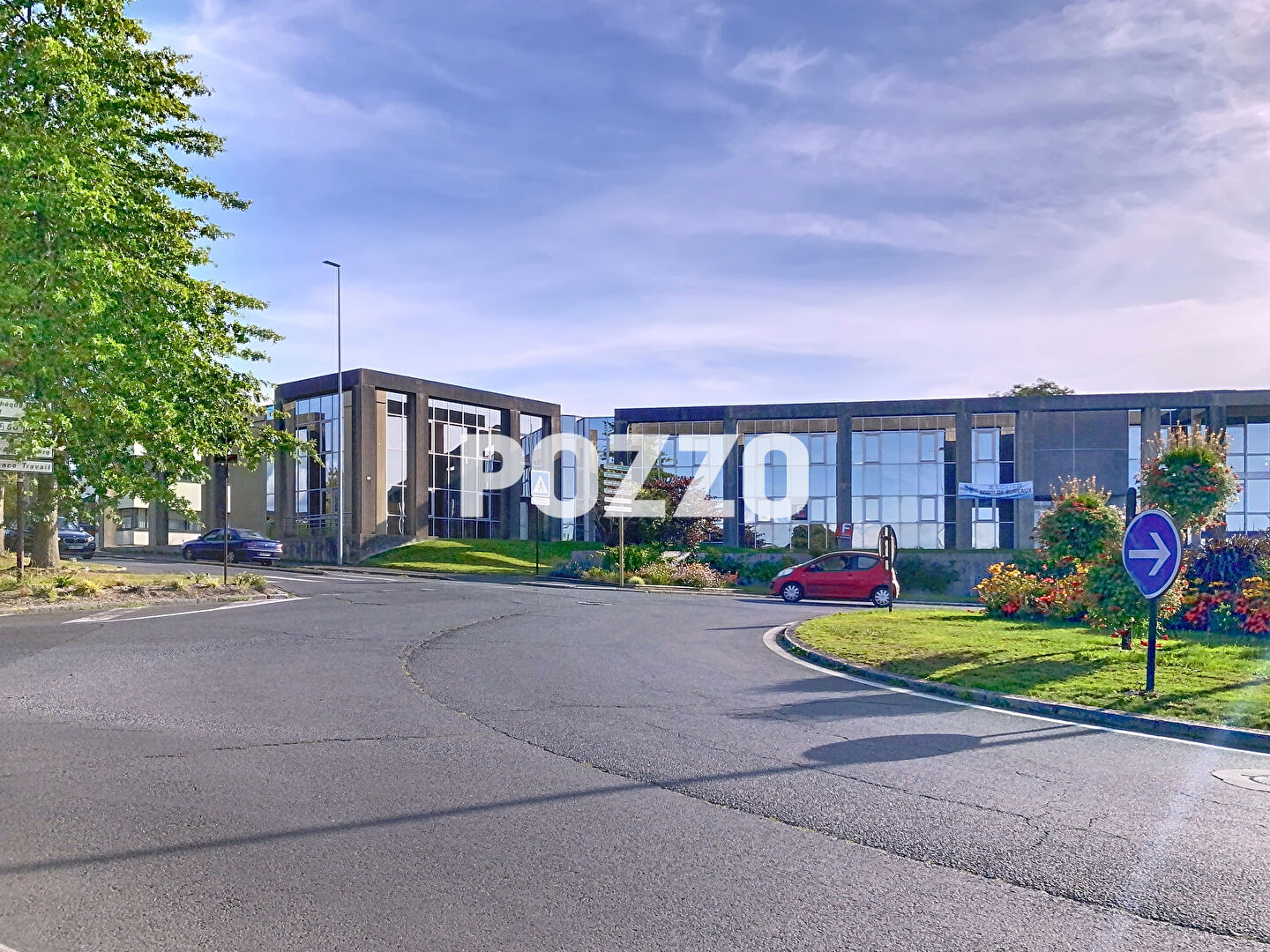Local commercial Saint Lo 578 m2