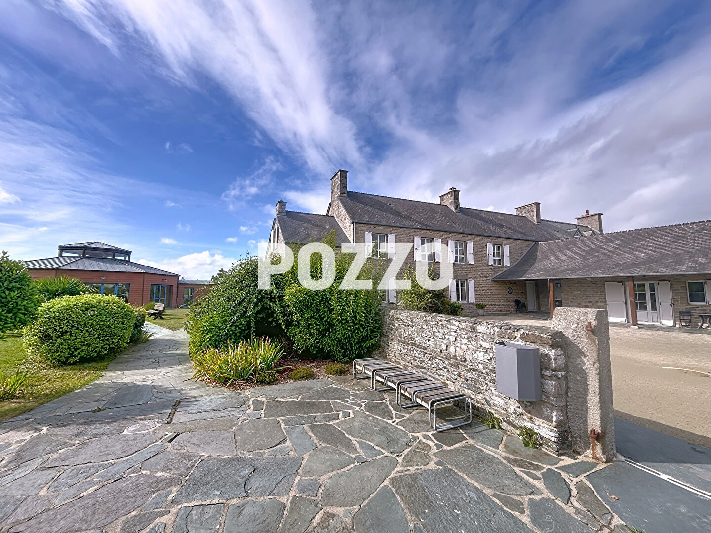 Agence immobilière de 
 Agence Pozzo-immobilier - Pozzo immobilier Barneville 

