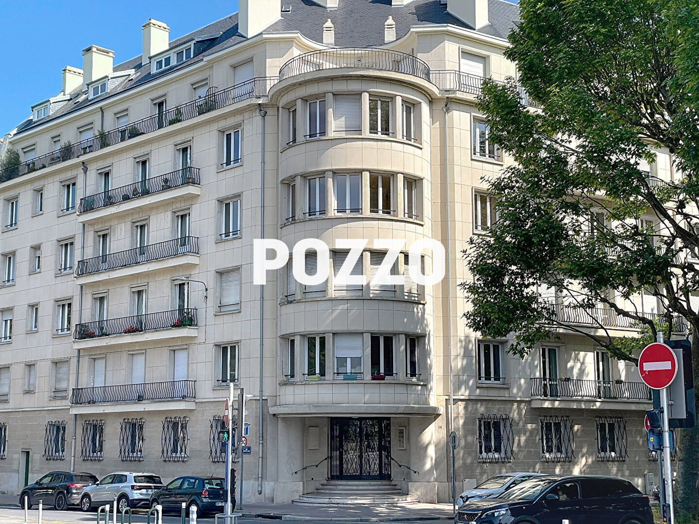 Photo Rare et vaste appartement T6 avec vue sur la prairie image 2/6