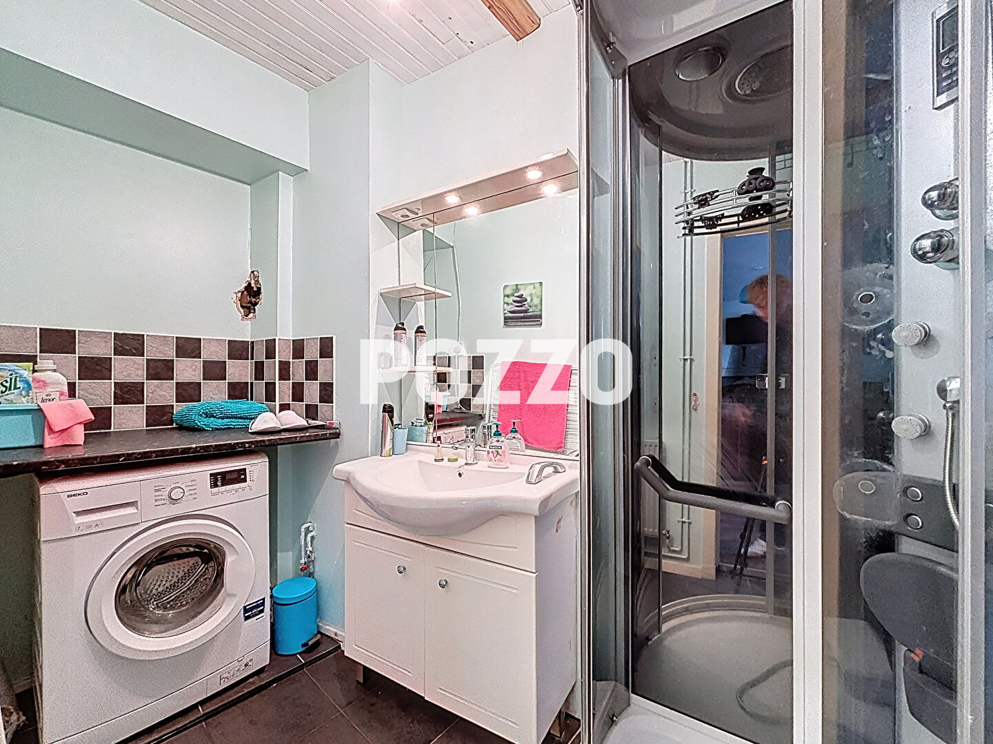 Photo A VENDRE. TORIGNY CENTRE. MAISON DE VILLE AVEC JARDIN. image 3/6