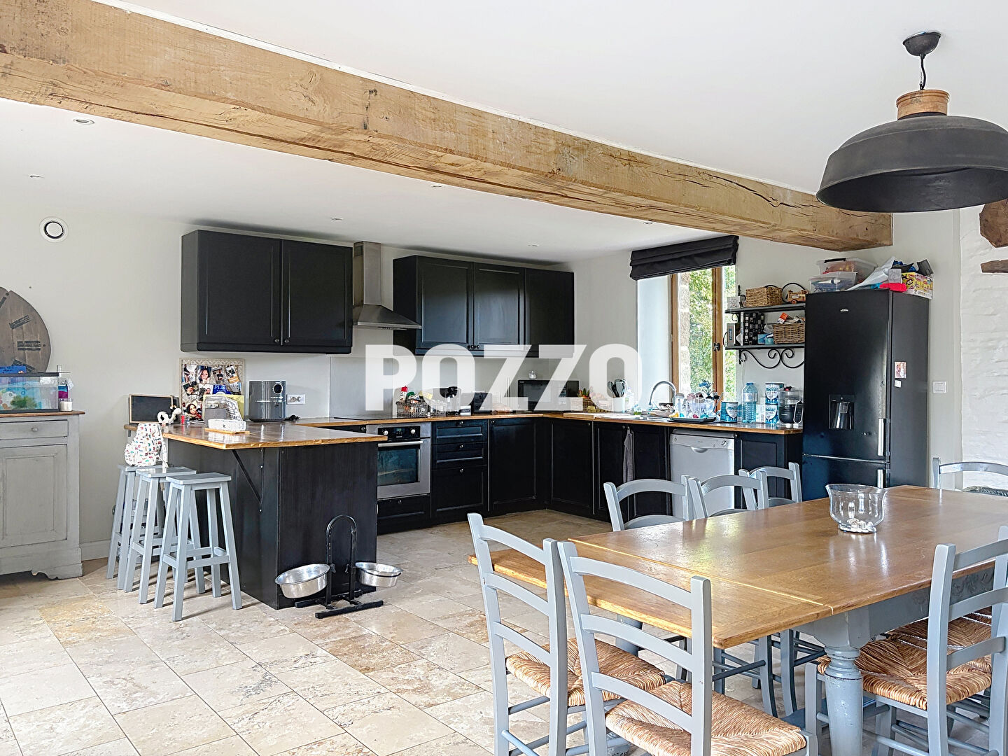 Photo A Vendre - Montjoie Saint Martin - Maison 7 pièce(s) 233.5 m² image 3/6