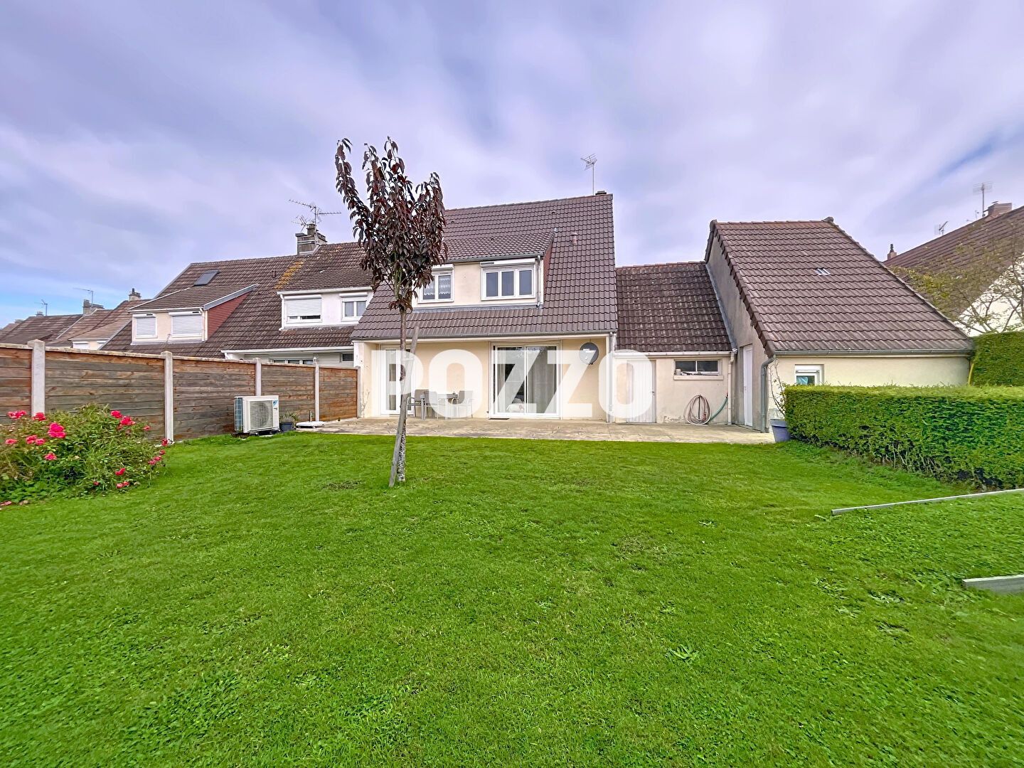 Agence immobilière de Agence Pozzo-immobilier - Pozzo immobilier Donville Les Bains