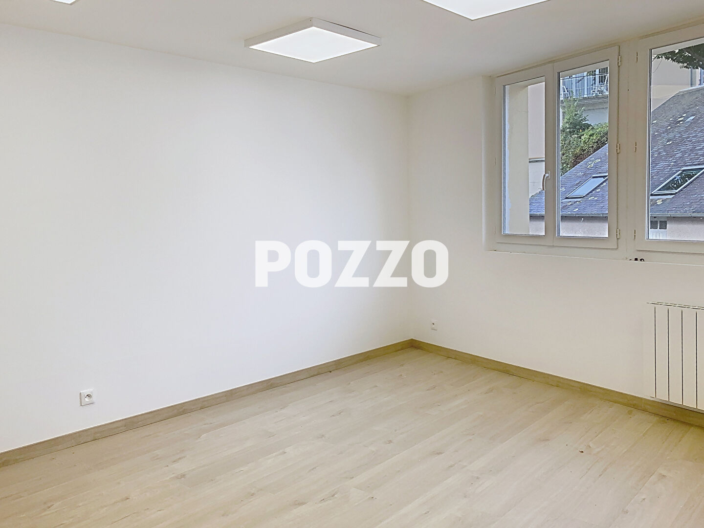 Photo Local d'activité à usage de bureaux Saint Lo 60 m2 image 4/5