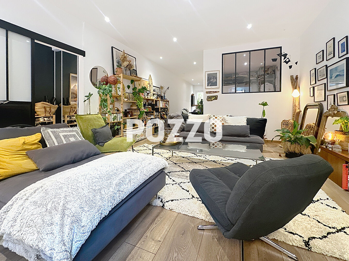 A Vendre - Avranches - Appartement  2 pièce(s) 58.2 m² -  Rez de chaussée avec cour