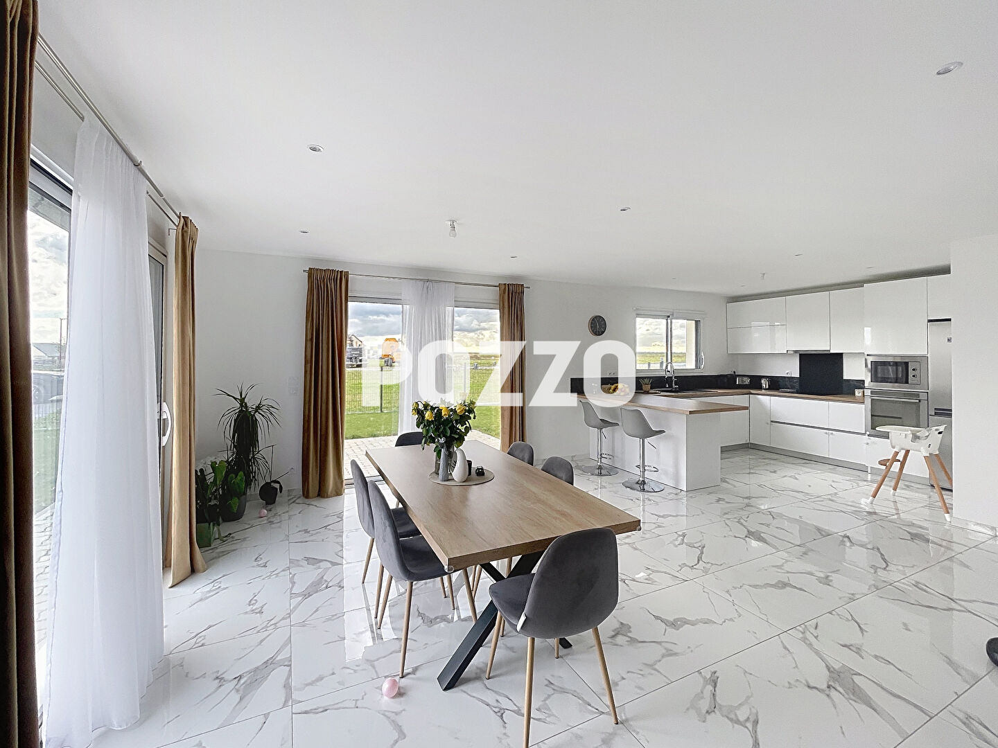 Photo Maison individuelle Caen Sud-Ouest - 6 pièces - 3 chambres - Garage - Terrain de 372 m² image 4/6