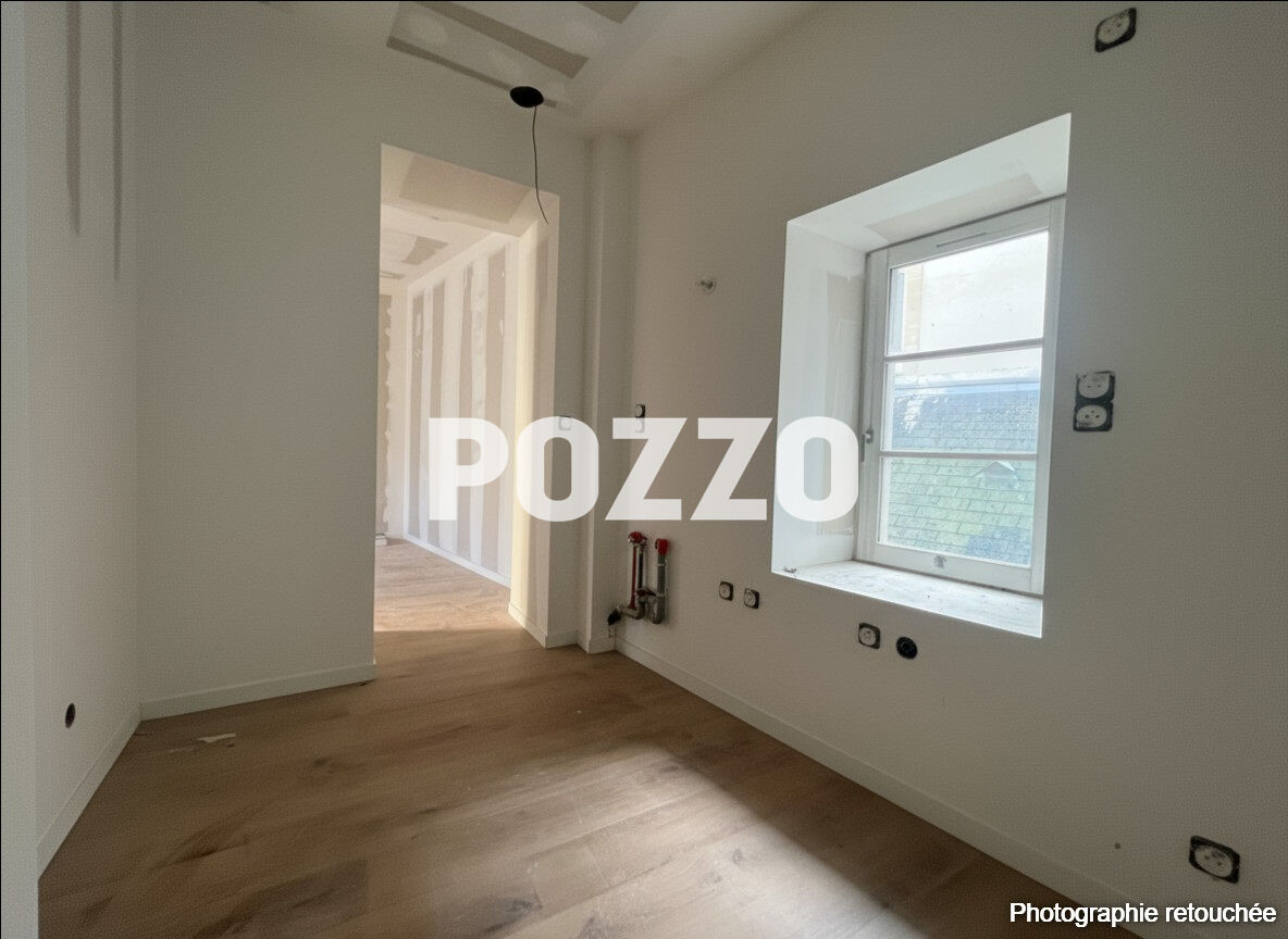 Photo A Vendre dans le centre ville historique de BAYEUX , Appartement T2 image 3/3