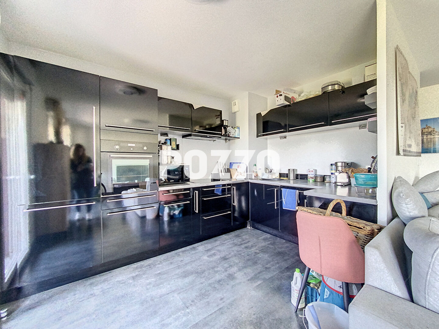 Photo LOCATION : appartement meublé F3 (66 m²) à HEROUVILLE SAINT CLAIR image 3/6