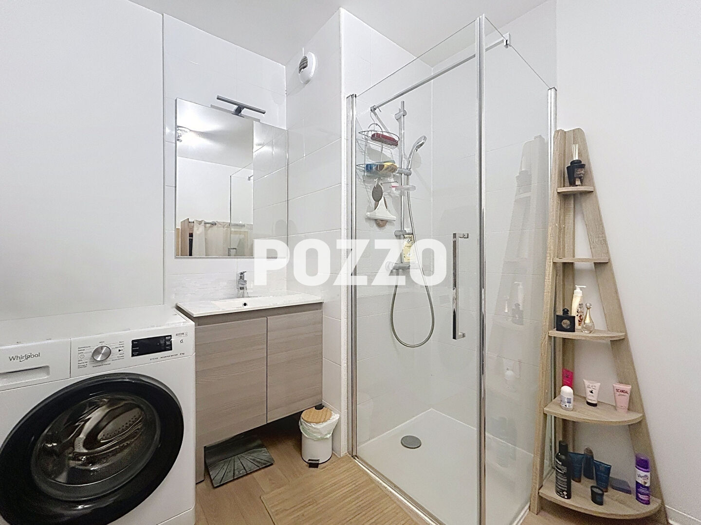 Photo FLEURY SUR ORNE : appartement de 3 pièces (64 m²) à louer image 5/6