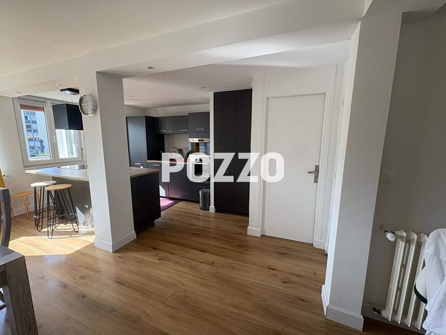 Photo Appartement Granville 3 pièce(s) 72 m2 image 2/6