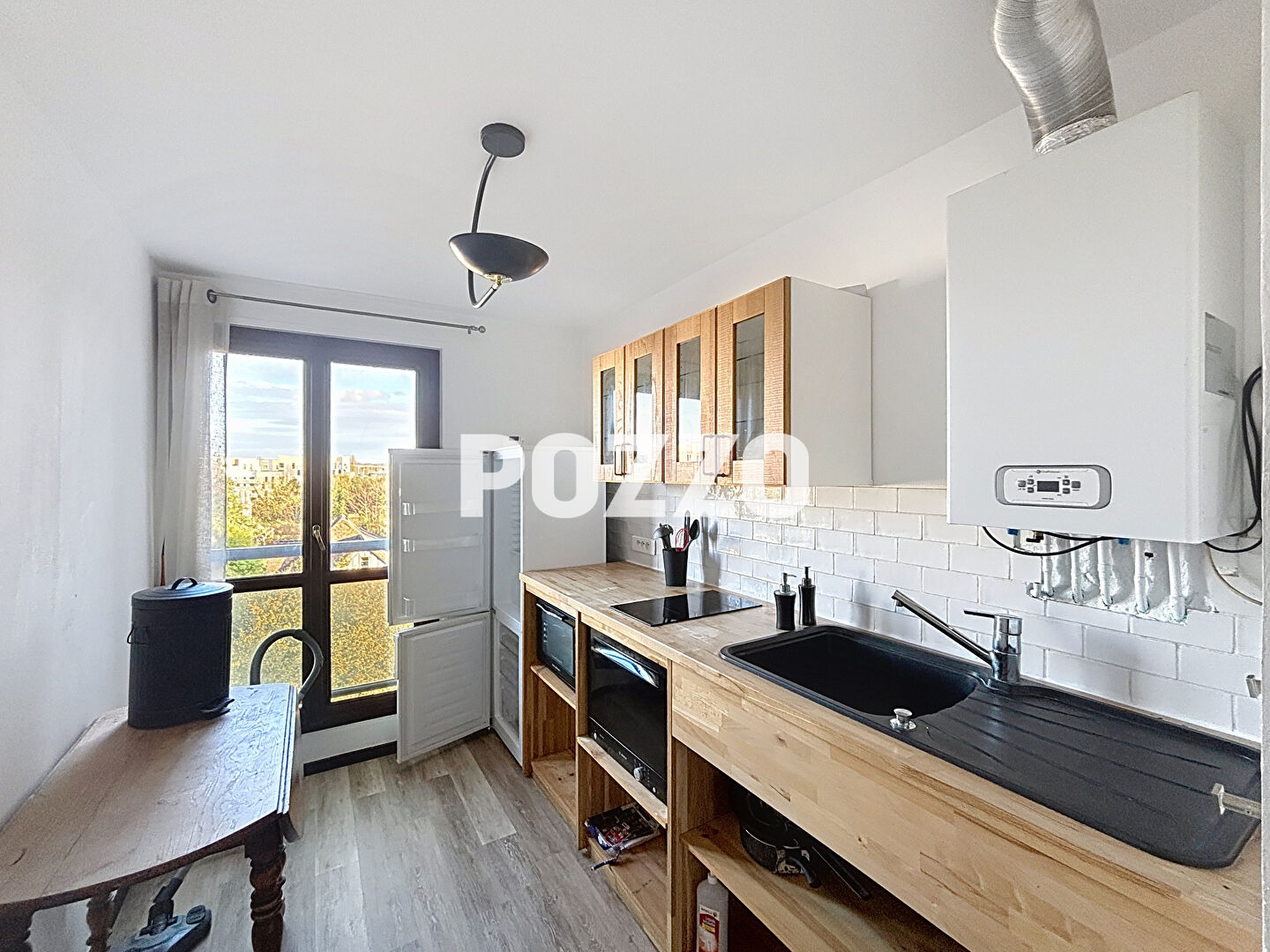 APPARTEMENT T2 MEUBLE - PROCHE DU PORT A CAEN