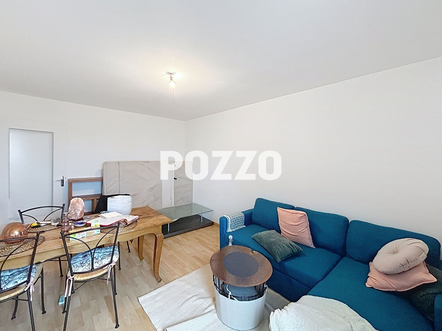 Photo APPARTEMENT T2 MEUBLE - PROCHE DU PORT A CAEN image 3/6